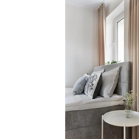 Elite Podwale Deluxe Апартаменты *